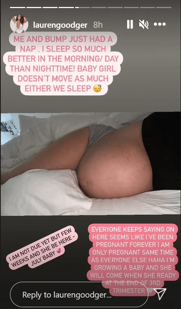 LaurenGoodgerInstagramImage LaurenGoodgerInstagramImage