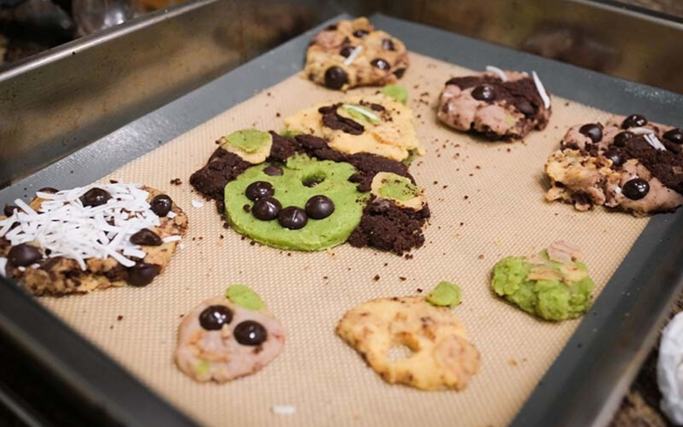 Halloween Cookie Decoration Playdate for Preschooler and Toddlers