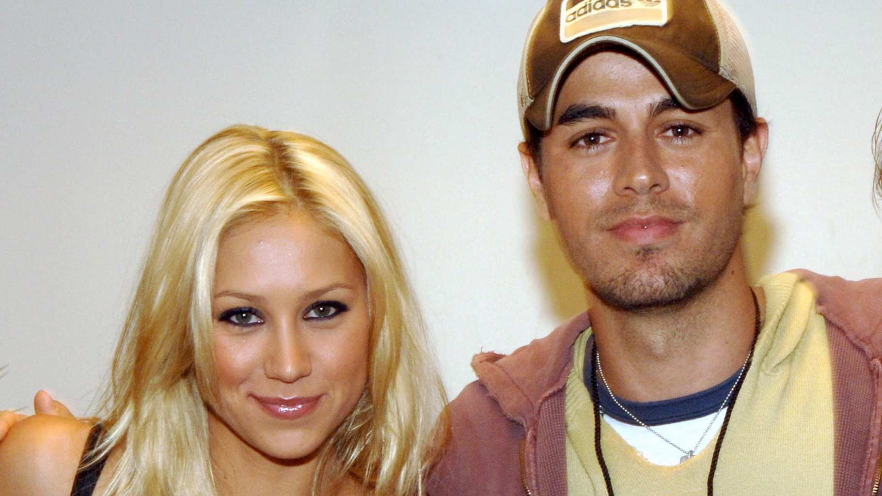 Enrique Iglesias and Anna Kournikova Welcome Twins!