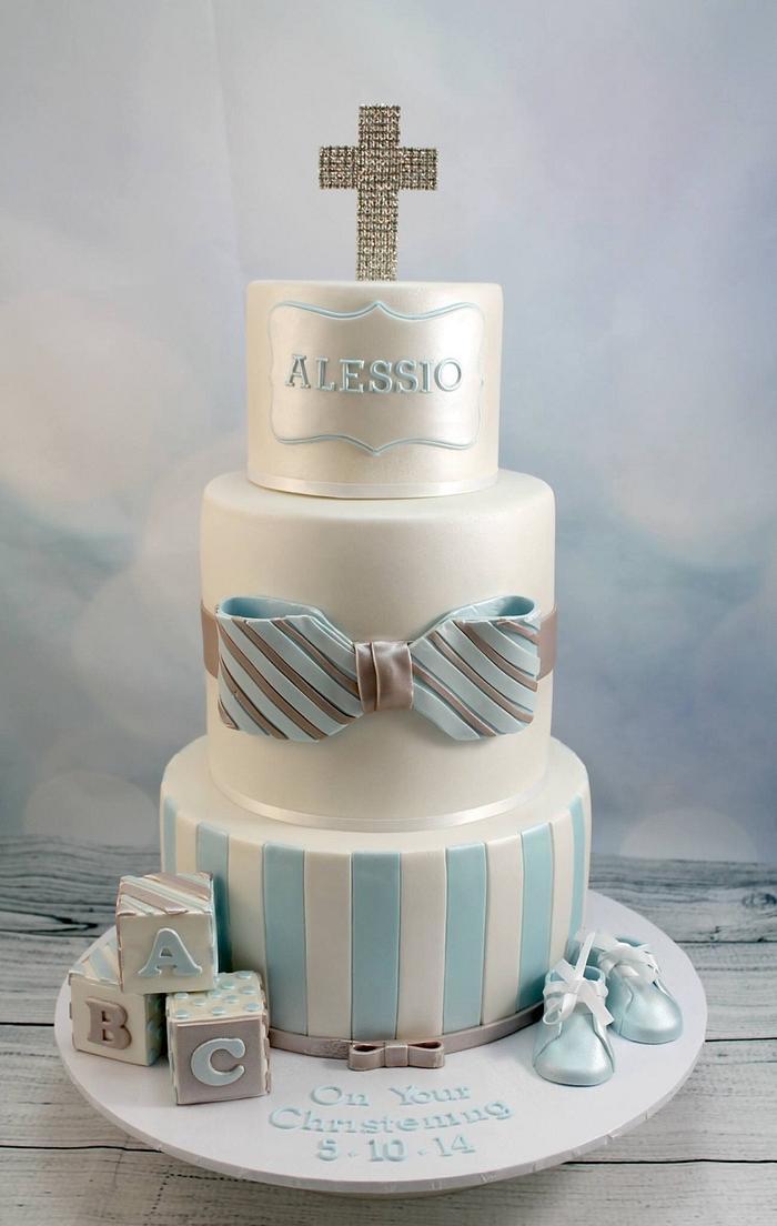 bow-christening-cake