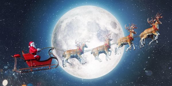 'Santa's Sleigh' Visible on Christmas Eve!