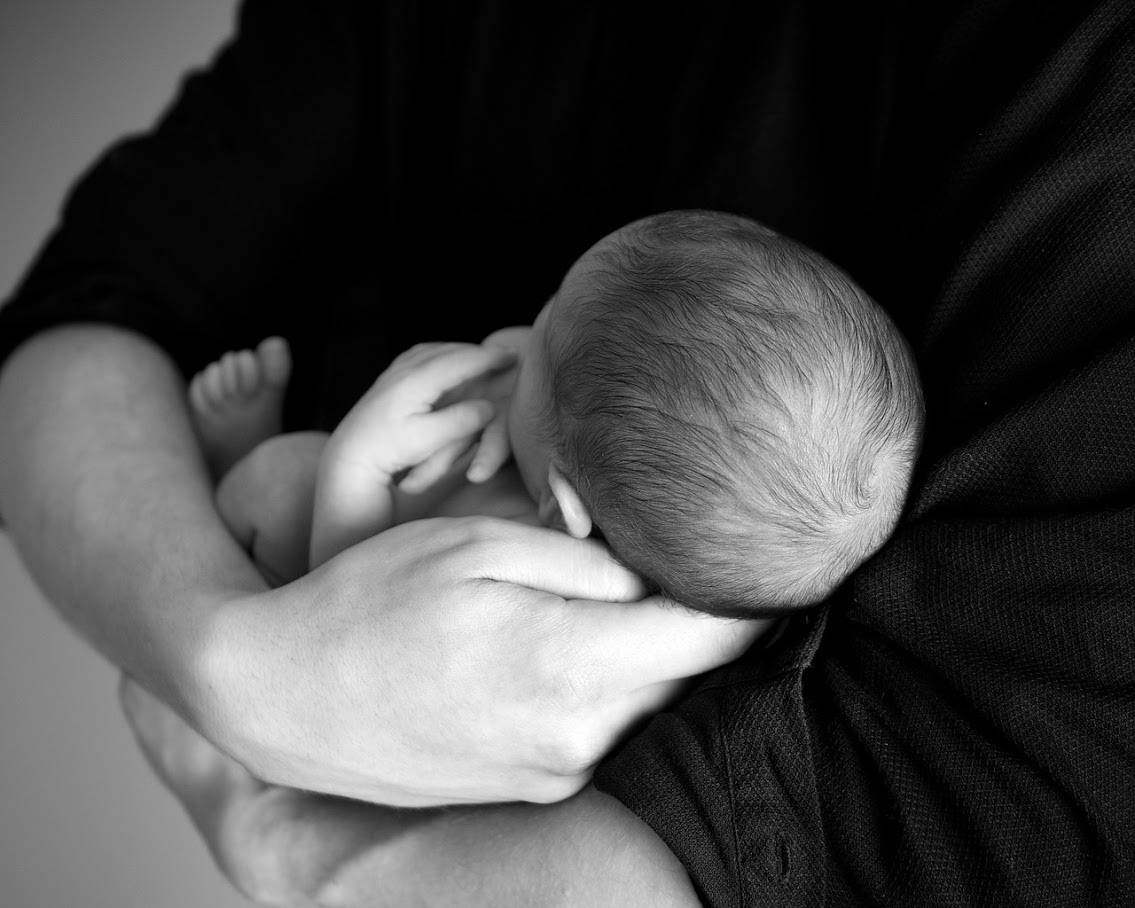 Need a hand settling your baby to sleep?