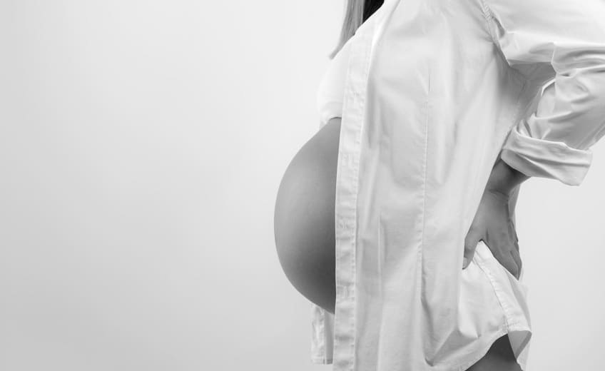 pregnant-lady-black-and-white.jpg