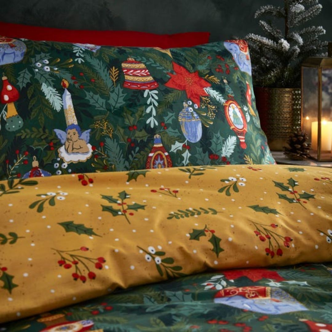 deck-the-halls-bedding